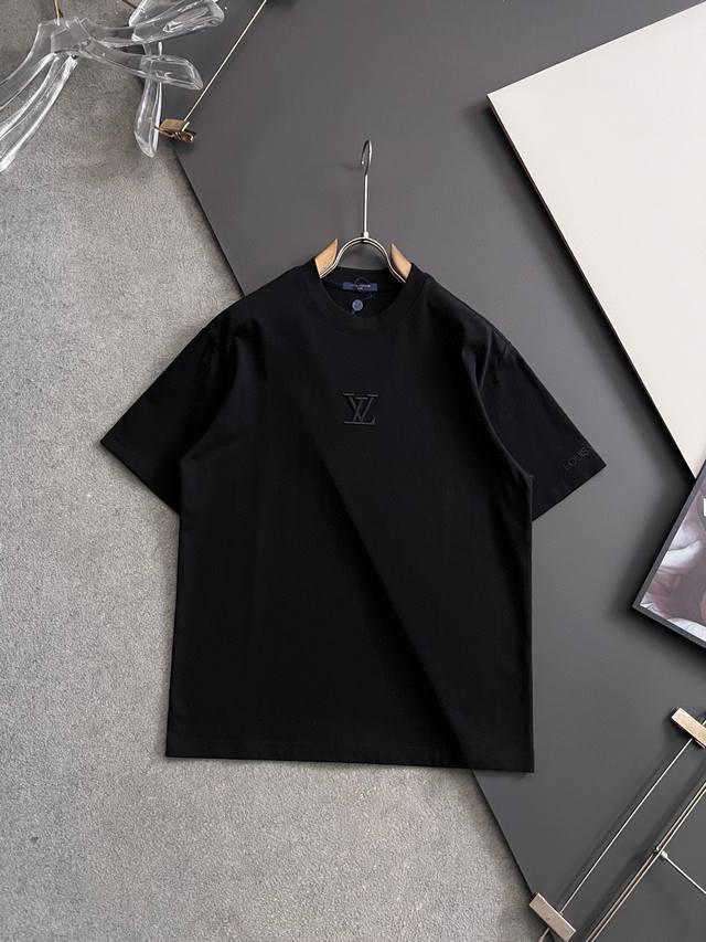 年保1V*2026Ss最新工艺短袖280G纯棉双纱爆款现货四季系列短袖，简约基础衣橱神器， 休闲百搭必备款 做工走线质感一流，两色推荐：白色、黑色 独家版型测试