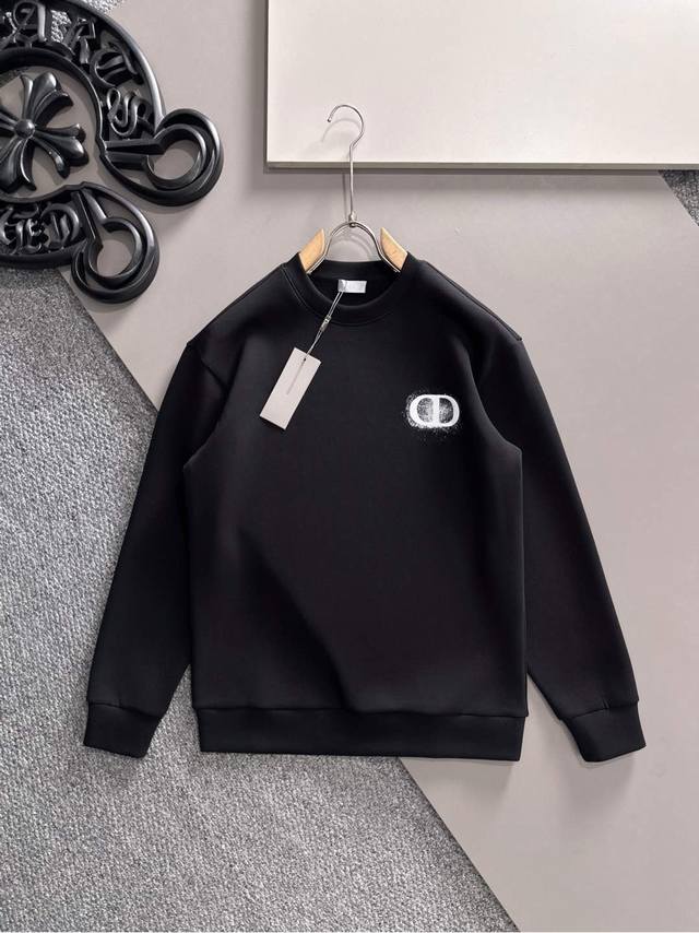 支持年后退换 迪奥 Dior 新品 2025秋冬男士字母标识套头太空棉卫衣 经典Os版型,简约而不失格调.日常运动休闲商务毫无压力... DDD 客供太空针织棉