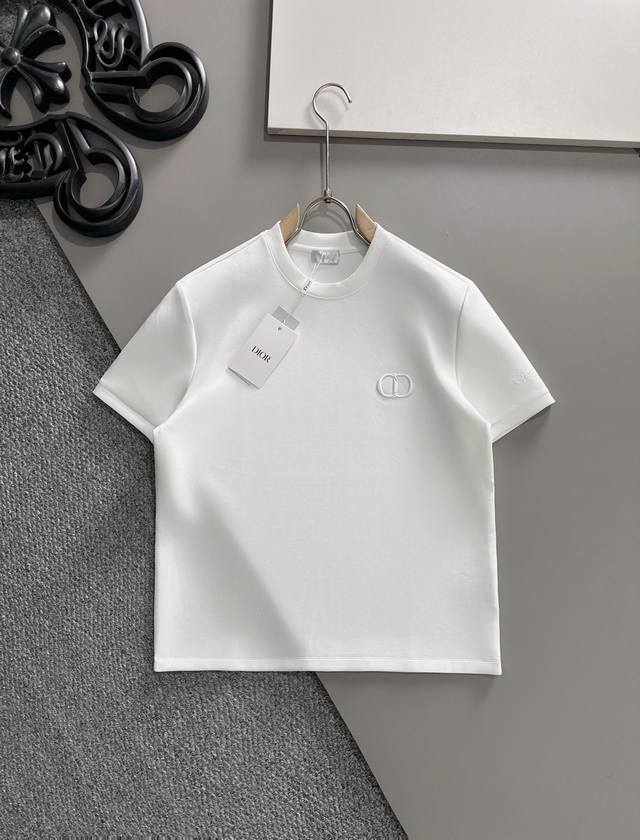 支持年后退换 Di#Or迪 奥2025秋冬太空棉字母刺绣Logo时尚百搭打底圆领短袖衫，精致工艺面料，顶级元素融合打造，经典短袖3标齐全，潮男时尚，无论是上身舒