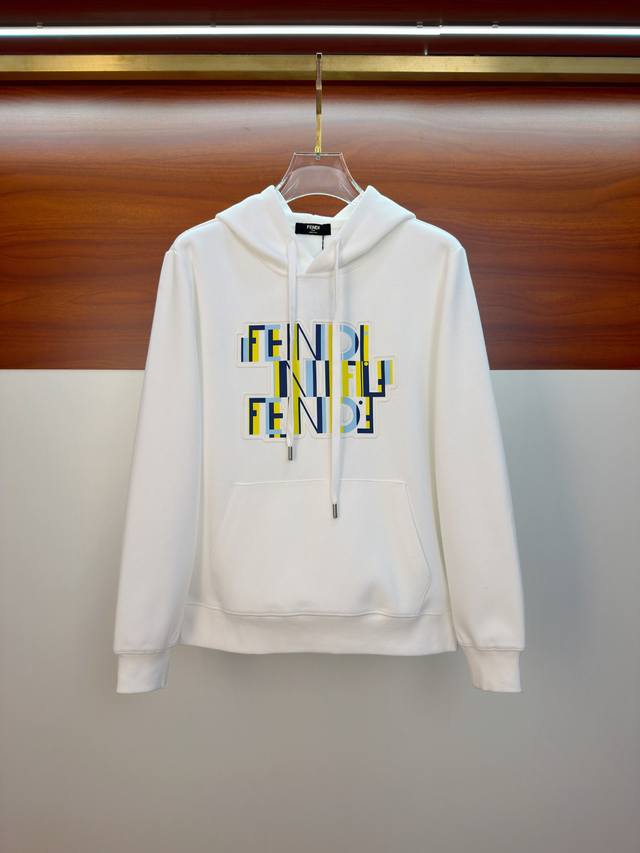 支持年后退换 芬迪25Ss 新品 最新最顶级版本精美工艺连帽卫衣，最顶级的品质专柜原单套头衫，顶级制作工艺进口面料，专柜品质重工刺绣设计，采用进口高端订制面料，