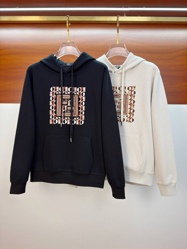 支持年后退换 芬迪25Ss 新品 最新最顶级版本精美工艺连帽卫衣，最顶级的品质专柜原单套头衫，顶级制作工艺进口面料，专柜品质重工刺绣设计，采用进口高端订制面料，