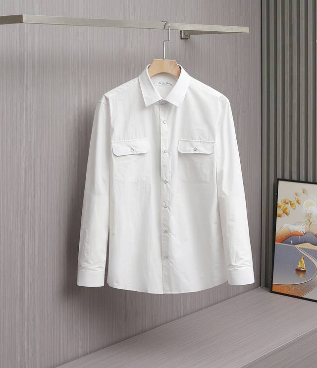 新款上架啦！ DDD Loro Piana诺悠翩雅，2025Fw秋冬新款 DDD 经典版型的衬衫怎么穿都好看。耐看。Lp的衬衫讲究品质，版型，做工，每年都有很多