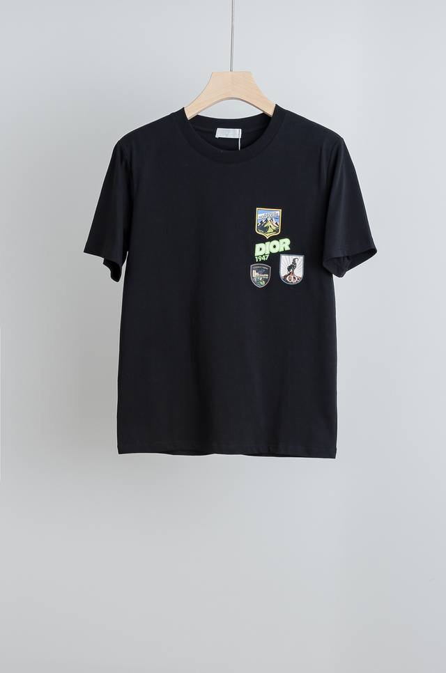 支持年后 Dior迪奥 2026Ss最新客供进口长绒棉男士圆领短袖T恤衫#定织定染100%长绒棉，最大程度的给你带来最好的穿着体验，透气亲肤柔软细腻，全棉的面料