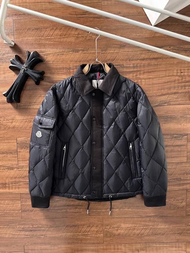 支持年后退换 Moncler 蒙口 独家爆款2025秋冬新款羽绒服 原版1:1订制五金配件全进口原版定制 欢迎专柜对比 绝对的高品质 采用顶级90白鸭绒 超柔软