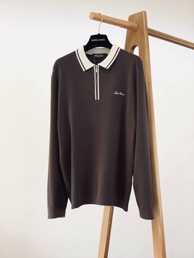 年后 DDD Loropiana L.P2610Fw秋冬新品 DDD 翻领半拉链针织衫。采用细腻羊毛羊绒混纺针织面料，触感柔软亲肤，自带微弹属性，贴肤不紧绷，兼