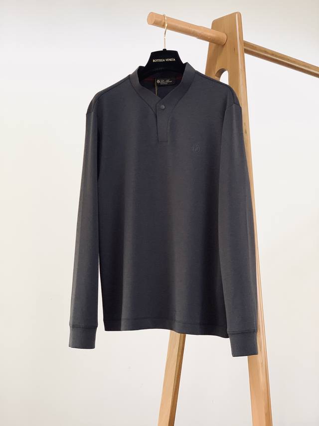 年后 DDD Loropiana L.P2610Fw秋冬新品 DDD 奢级质感，Lp打底衫的格调新定义。 DDD 它是衣身的细腻触感，是领口一粒扣的精致巧思，是