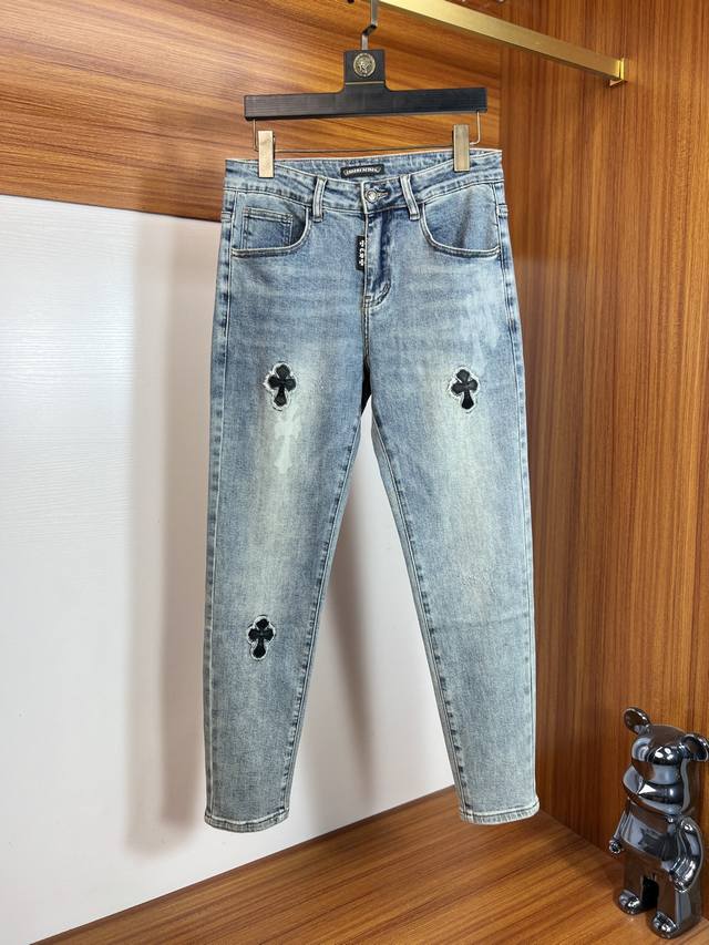 可年后 Ch 克罗心 2025秋冬新品 三标齐全 牛仔裤 好货不用过多介绍 看细节 专柜码数：29-38 175 140上身32码 DDD