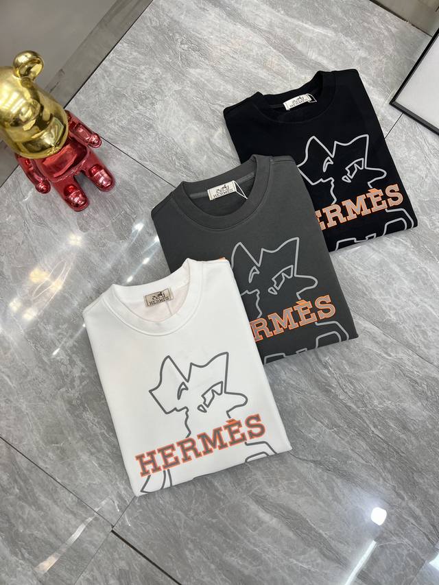 可年后 Hermes 爱马仕 2025秋冬新品 三标齐全 胸前立体滴胶发泡工艺 380G情侣款圆领纯棉卫衣 好货不用过多介绍 看细节 专柜码数 M-Xxxl 1