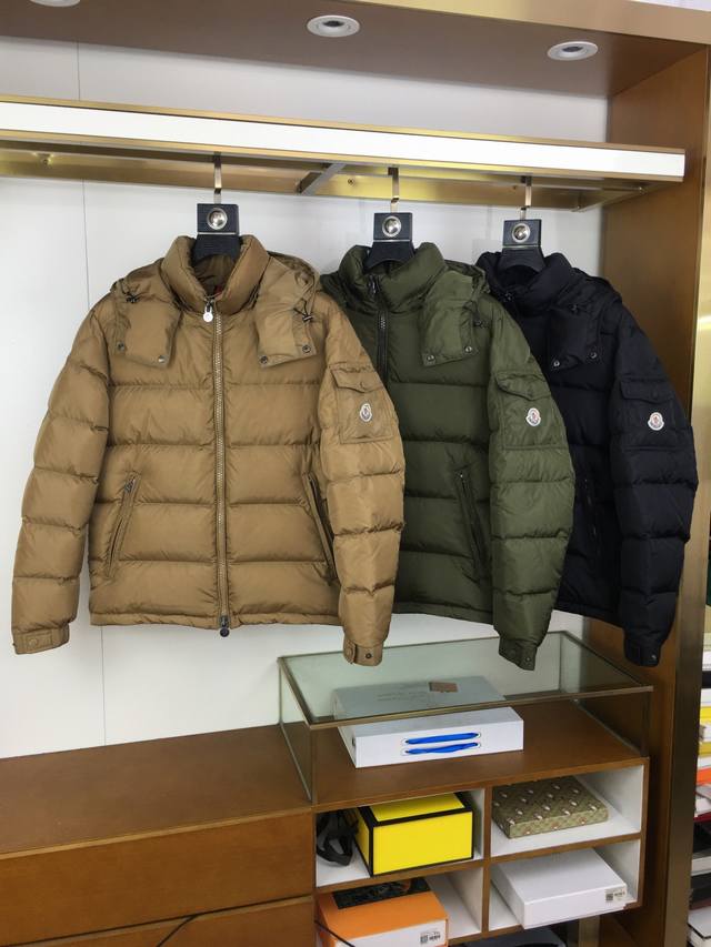 特级羽绒 Moncler蒙口 DDD 2025 新品 Maya 70 Vezere哑光雾面Maya升级版 冬季羽绒服夹克外套...卡其，叶绿，黑色.火的一塌糊涂