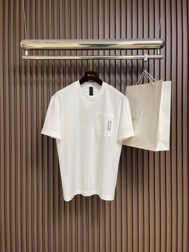 支持年后售后 DDD Chrome Hearts Ch克罗心 梵文刺绣短袖T恤，面料采用26织200克全棉材质，印花采用胶浆手工印花 整体走线平直细腻，面料舒适