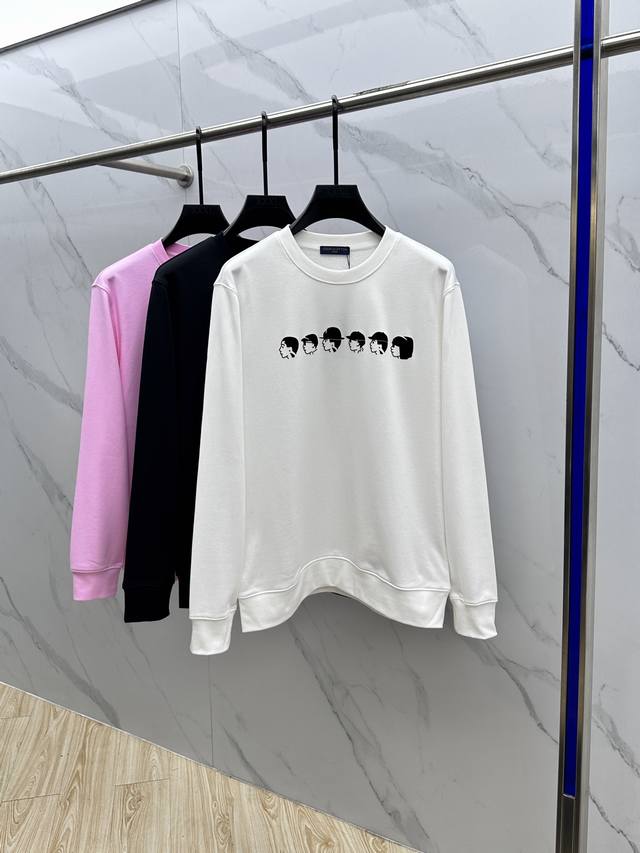 年后售后 1V*路易威登 25Fw早秋新款圆领卫衣，男女同款！独特吸引人的眼球，这一款卫衣品相品质都在线，舒适度，一如既往的版型，时髦度，包括面料、裁剪工艺上，